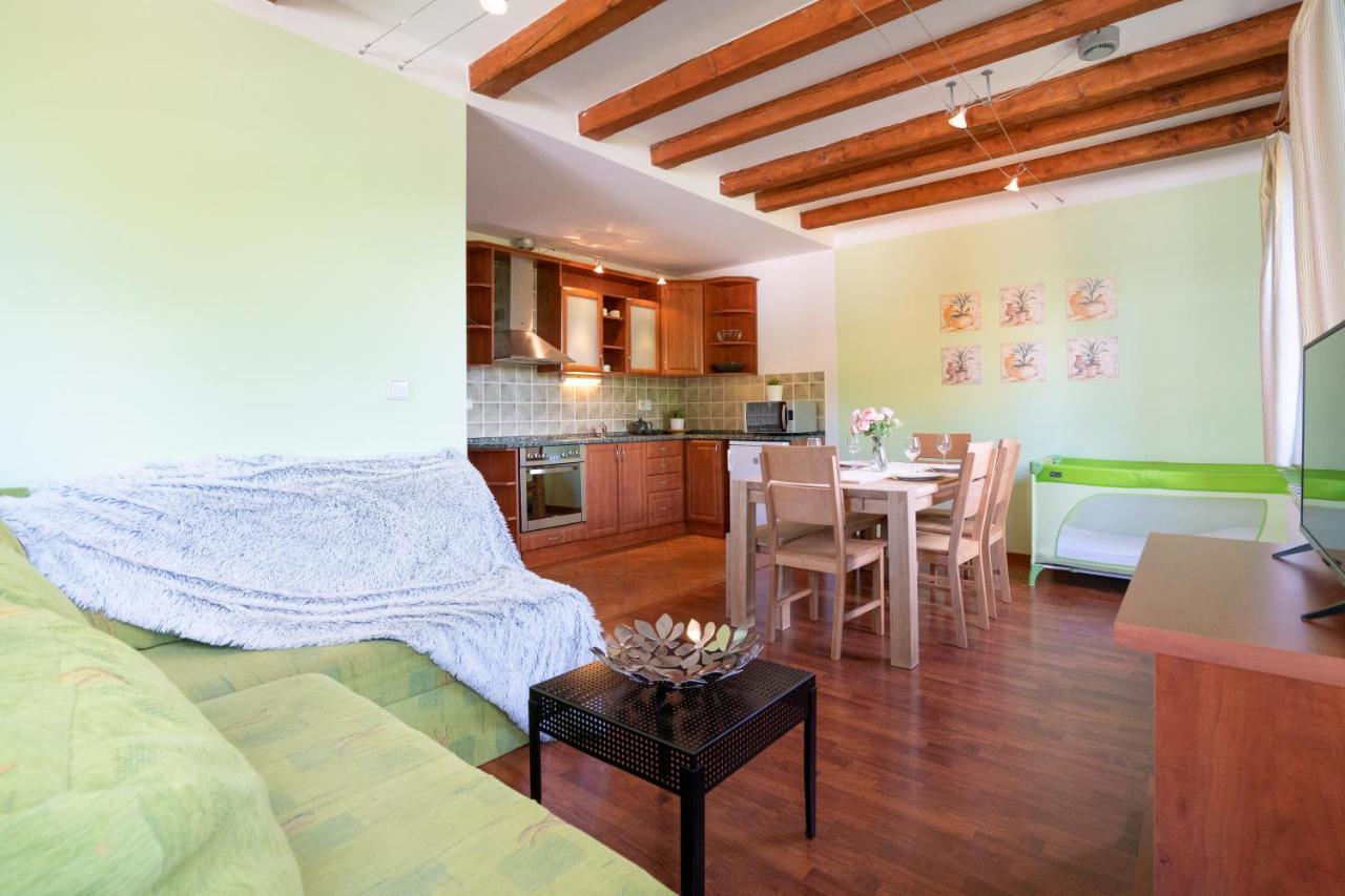 Apartmán Lípa-Lipno Lipno nad Vltavou Exteriér fotografie